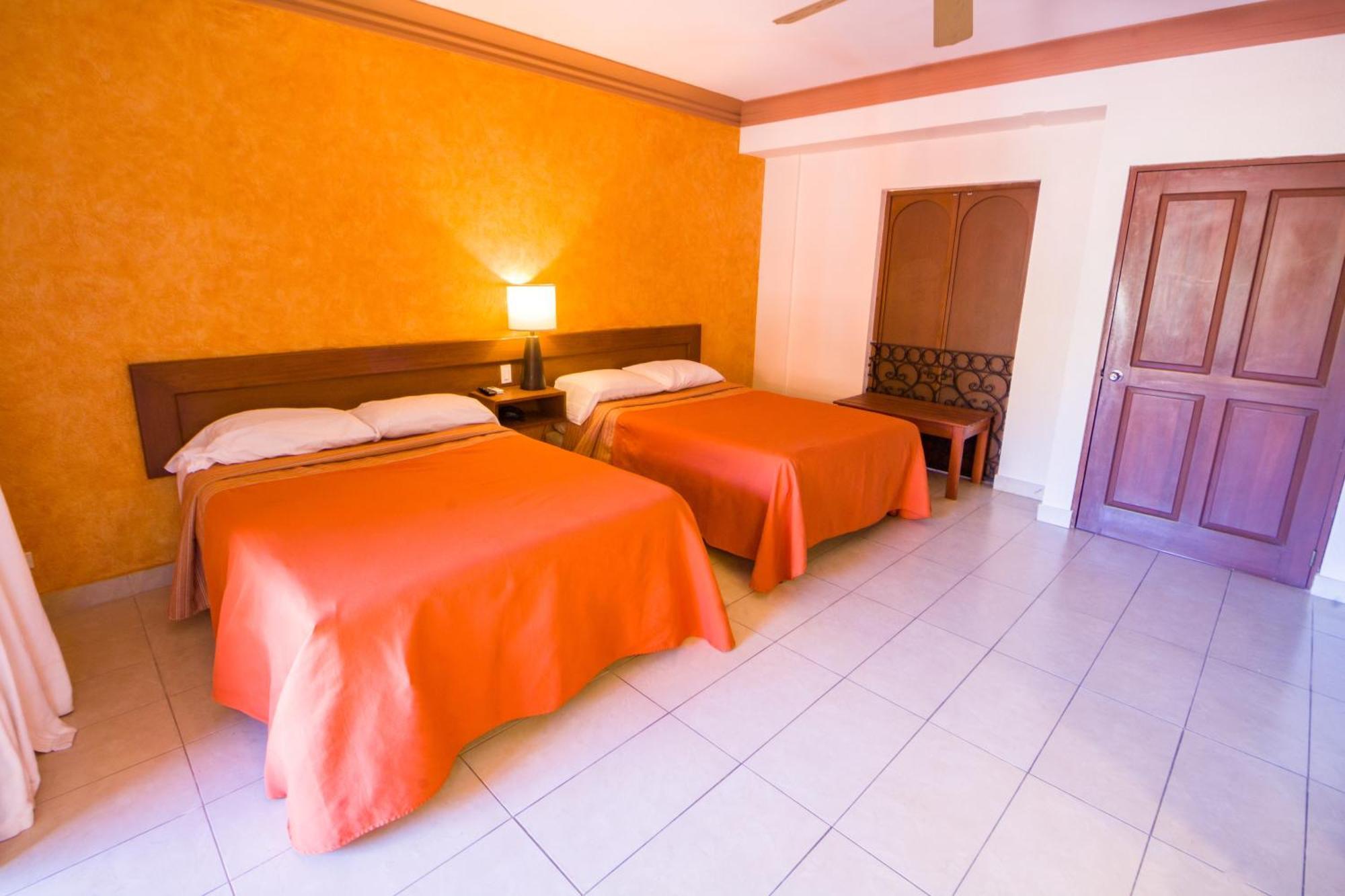 Hotel Palmas De Cortez Лос-Баррилес Экстерьер фото