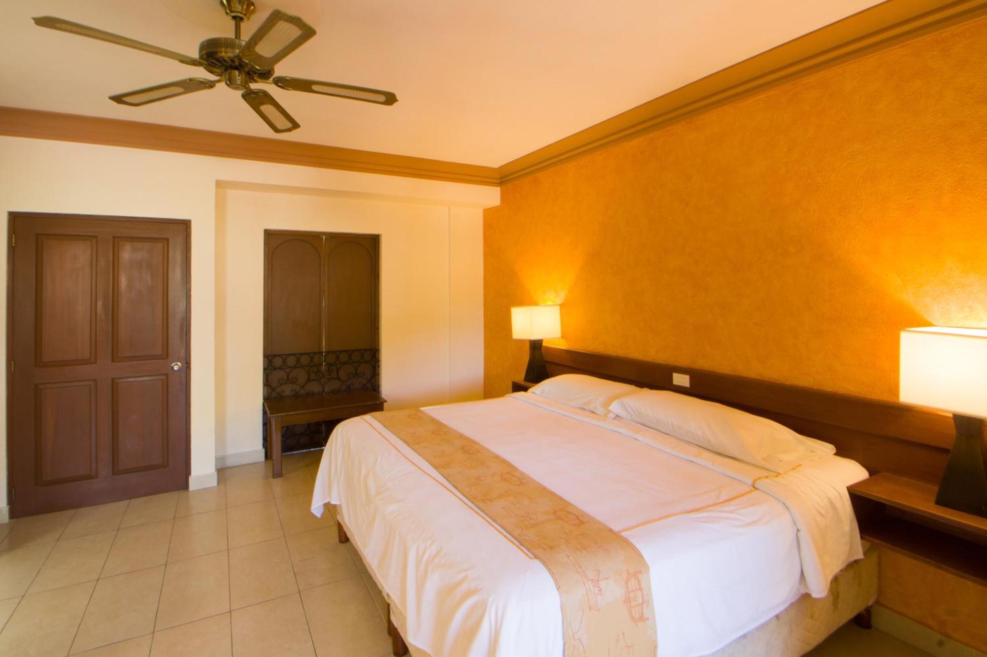 Hotel Palmas De Cortez Лос-Баррилес Экстерьер фото