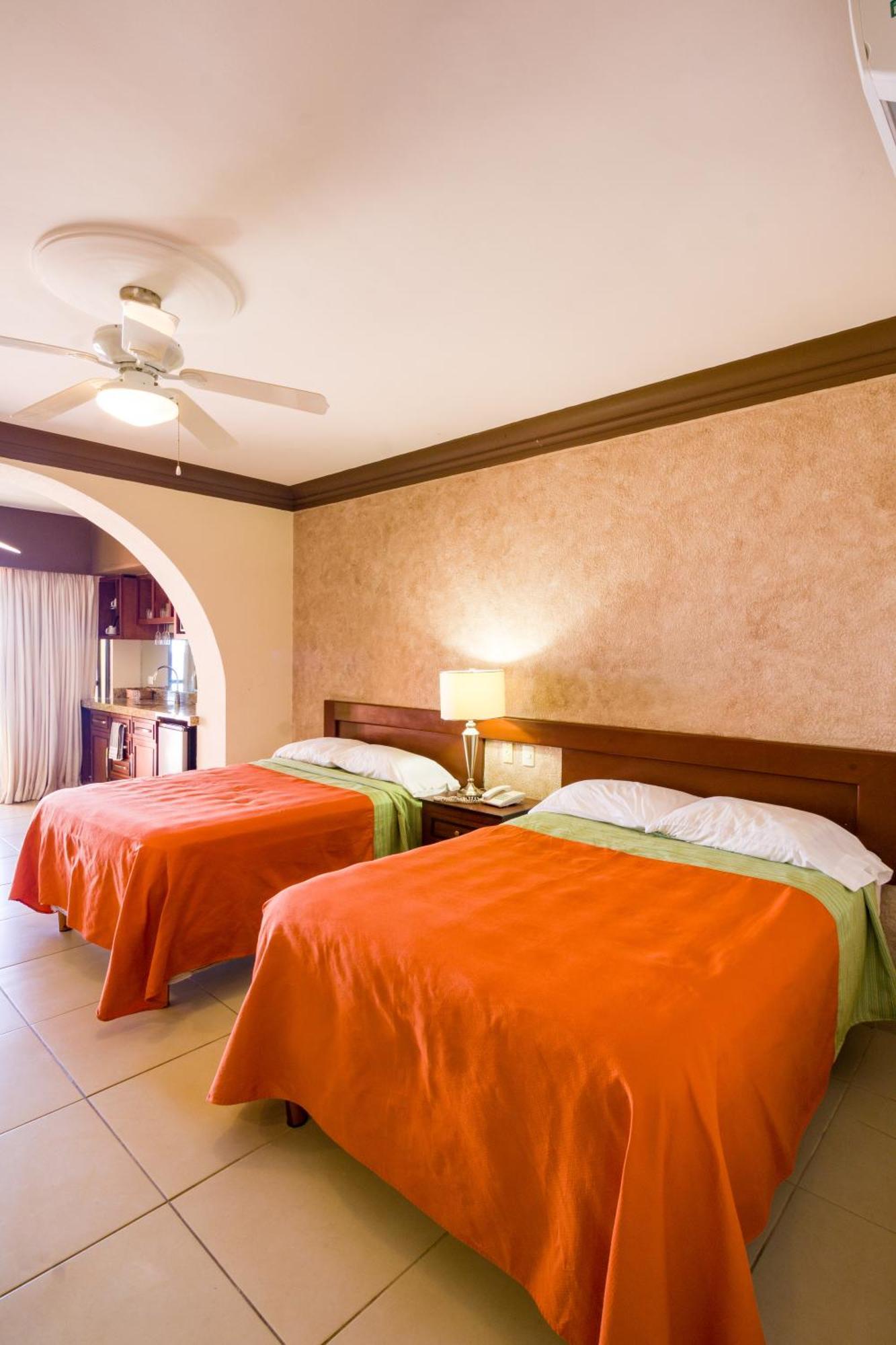 Hotel Palmas De Cortez Лос-Баррилес Экстерьер фото