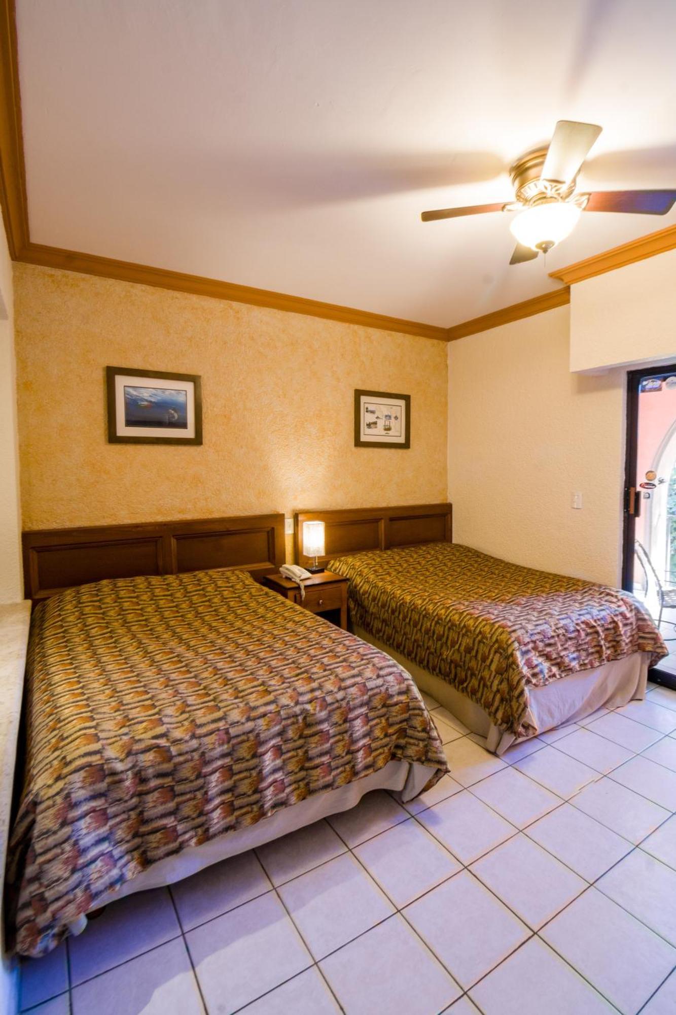 Hotel Palmas De Cortez Лос-Баррилес Экстерьер фото