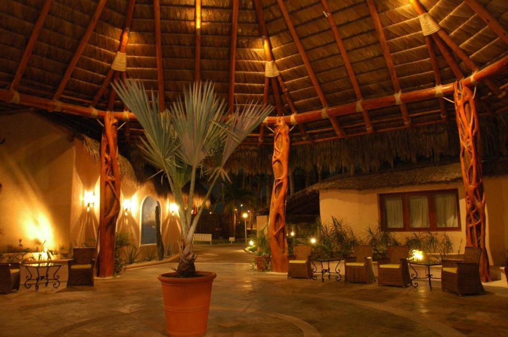 Hotel Palmas De Cortez Лос-Баррилес Экстерьер фото
